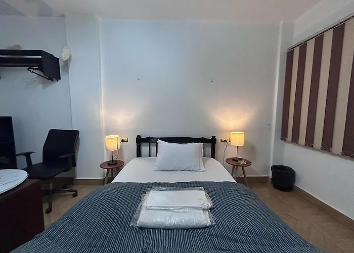 Niche Room Near To Airport, Nasr City