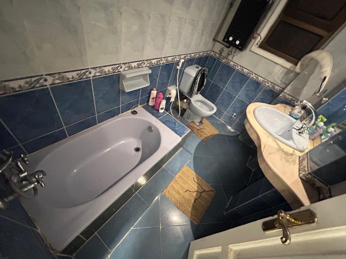 Niche Near To Airport, Nasr Habitación en casa particular *